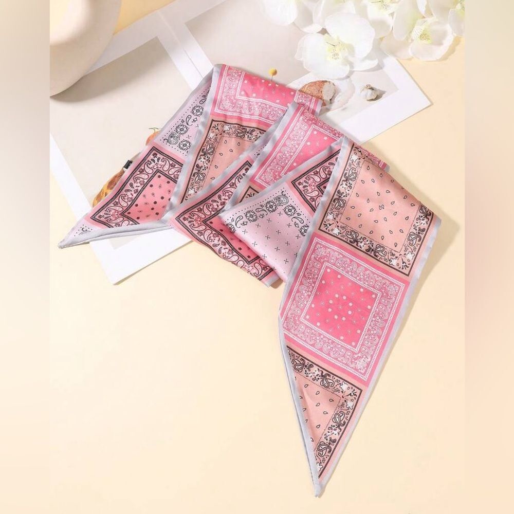 Pink paisley Scarf P76